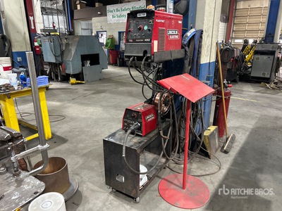 2014 Lincoln Flextec 450 190 A MIG Electric Welder