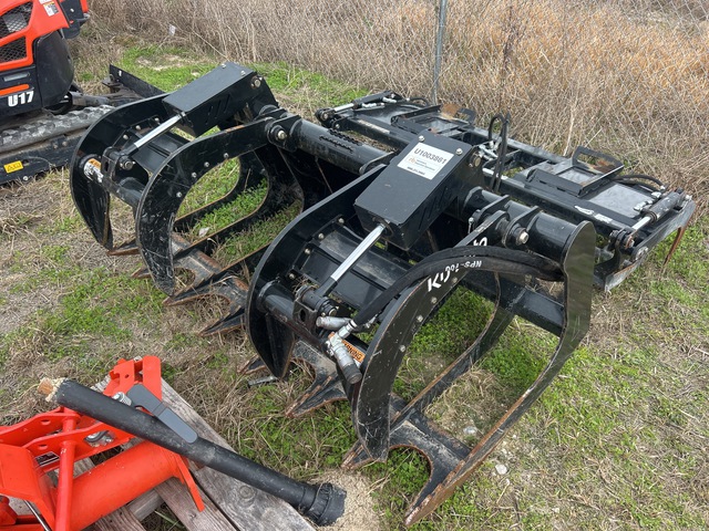2025 Land Pride RG3074 Skid Steer Grapple (Inoperable)