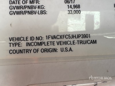 2018 Freightliner M2 106 4x2 Moving Furgonetka