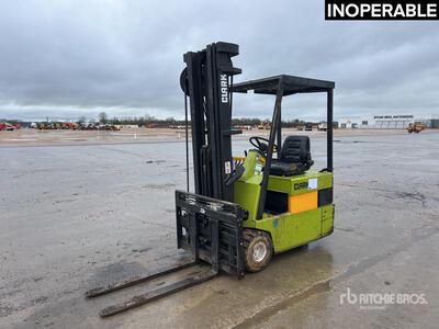 1991 Clark TM17 1750 kg Chariot Elevateur Electric Forklift (Inoperable)