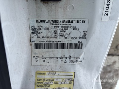 Altec AT200A 30 ft on 2008 Ford F-350 XL 4x2 Camion nacelle