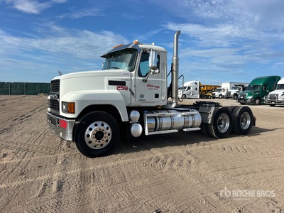 2023 Mack PI64T Pinnacle 6x4 Day Cab Truck Tractor