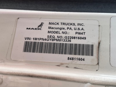 2023 Mack PI64T Pinnacle 6x4 T/A Day Cab Truck Tractor