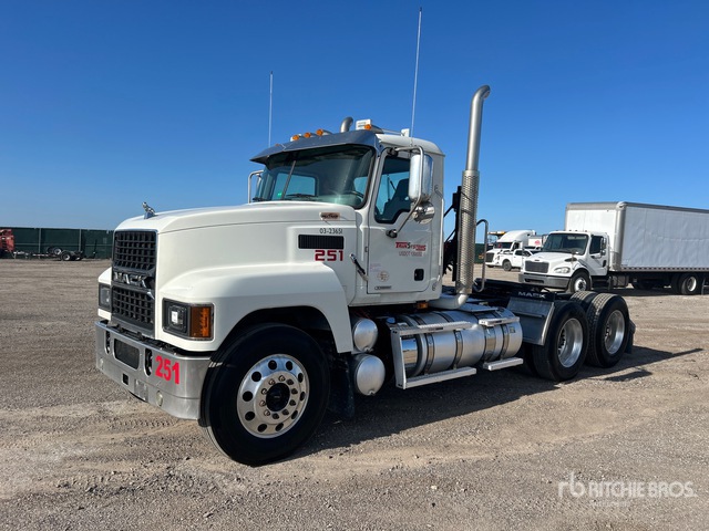 2023 Mack Pinnacle 64T 6x4 T/A Day Cab Truck Tractor