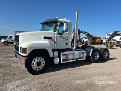 2023 Mack PI64T Pinnacle 6x4 T/A Dagcabine Trekker