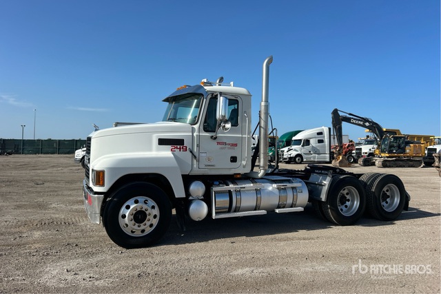 2023 Mack PI64T Pinnacle 6x4 T/A Day Cab Truck Tractor