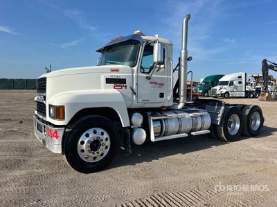 2023 Mack 64T Pinnacle 6x4 Tracteur Routier