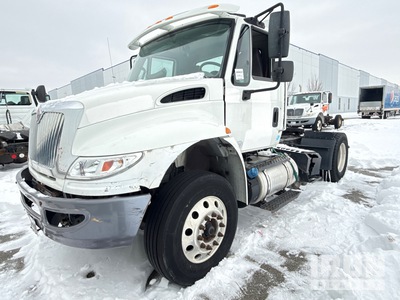 2015 International 4400 4x2 S/A Day Cab Truck Tractor (Inoperable)