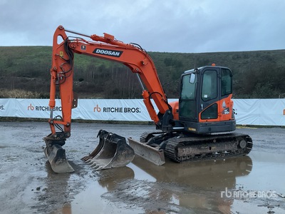 2017 Doosan DX85R-3 Tracked Excavator