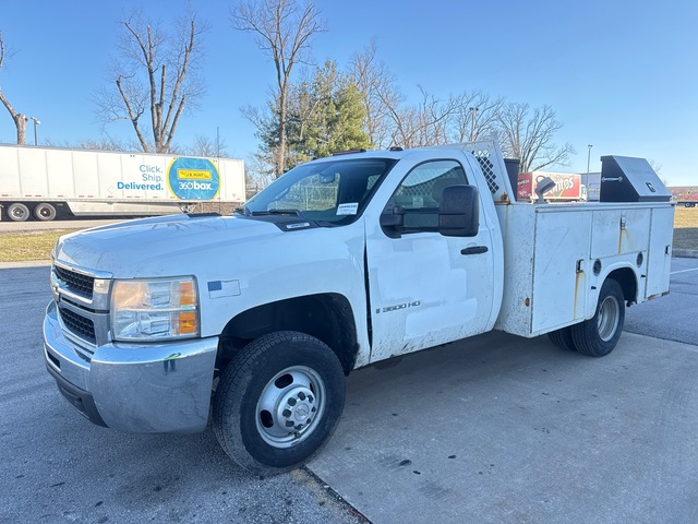 2007 Chevrolet 3500 HD 4x2 Utility Truck