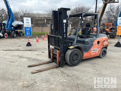 2015 (unverified) Toyota 8FG45U 8550 lb Cushion Tire Forklift