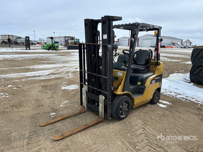 2005 Cat PC4000 3750 lb Forklift