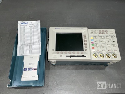 Tektronix TDS3054B Digital Phosphor Oscilloscope