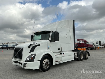 2017 Volvo VNL 6x4 Cabeza Tractora Cabina Dormitorio