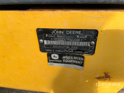 2011 John Deere 200D LC Tracked Excavator