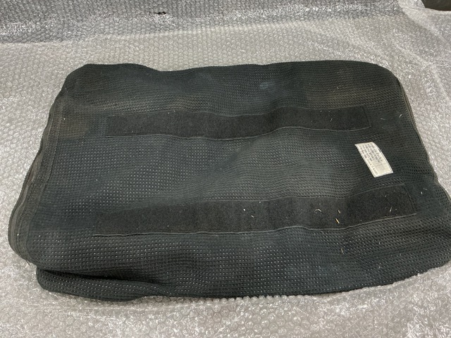 (5) Saint-Gobain D197144-1 Aircraft Seat Back Cushions