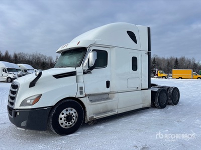 2020 Freightliner Cascadia 126 6x4 T/A Sleeper Truck Tractor