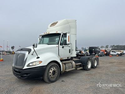 2008 International Prostar 6x4 Day Cab Prime Mover