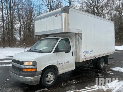2021 Chevrolet G3500 4x2 Van Truck