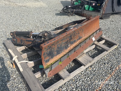 84 in Dairy Push Blade