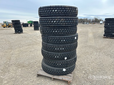 Quantity of (8) Aosowing 11R24.5 Neumáticos (Unused)