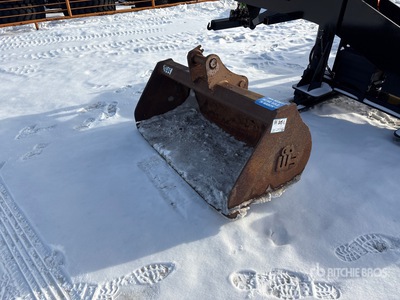 60 in Q/C Cleanup General Purpose Excavator Bucket