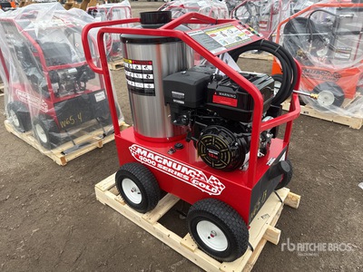 Easy-Kleen Magnum Gold Pressure Washer (Unused)