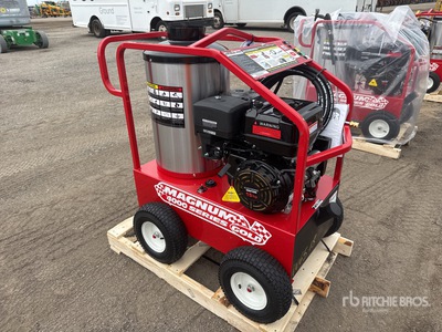 Easy-Kleen Magnum Gold Pressure Washer (Unused)