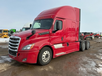 2019 Freightliner Cascadia 126 6x4 T/A Sleeper Truck Tractor