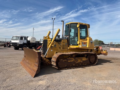 2002 John Deere 750C LGP Series II Pelleteuse à chenilles