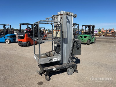 2005 JLG 30AM Vertical Mast Lift