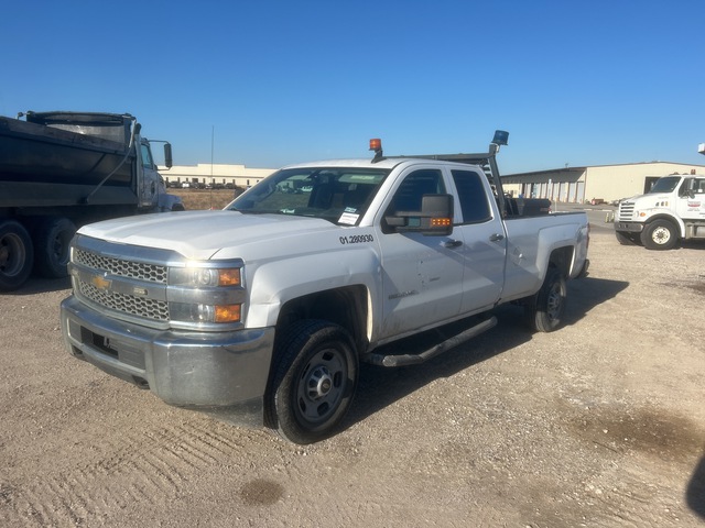 2019 Chevrolet 2500 HD 4x2 Crew Cab Pickup