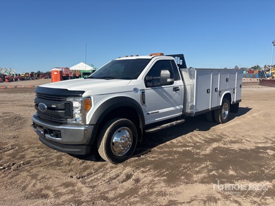 2017 Ford F-550 XL 6x4 Lube Truck