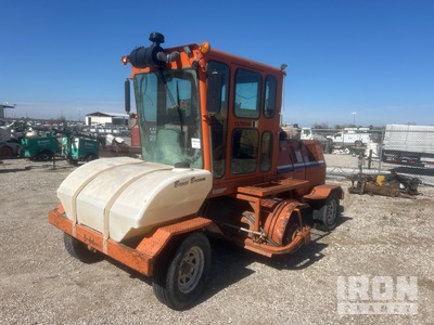 2014 Broce KR350 Selbstfahrendes Kehrbesen