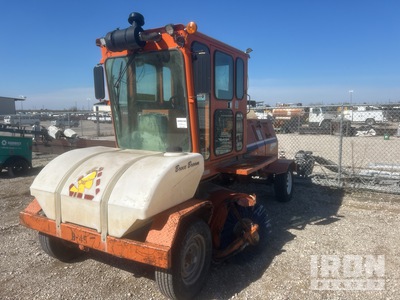 2014 Broce KR350 Selbstfahrendes Kehrbesen