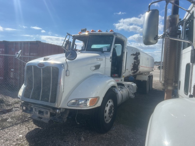 2011 Peterbilt 386 6x4 Water Truck (Inoperable)