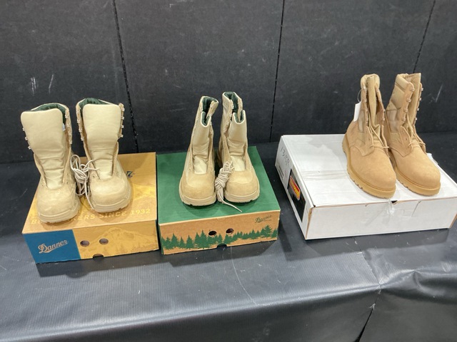 (32) Pairs of Women&rsquo;s Boots & (19) Pairs of Hot Weather Boots