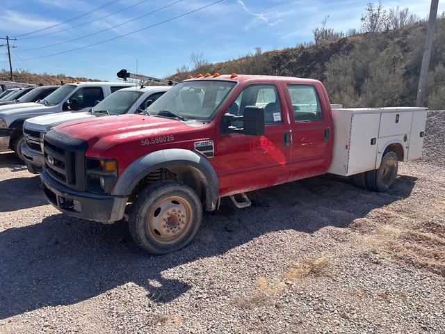 2008 Ford F-450 XL 4x2 Crew Cab Utility Truck