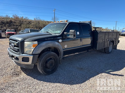 2015 Ford F-550 XL 4x4 Crew Cab Utility Truck (Inoperable)