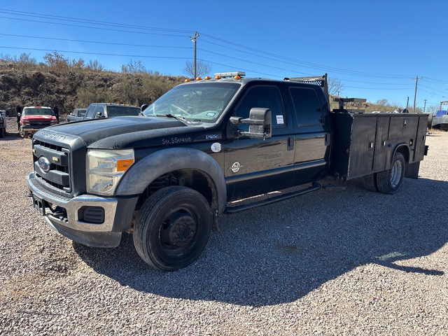 2015 Ford F-550 XL 4x4 Crew Cab Utility Truck (Inoperable)