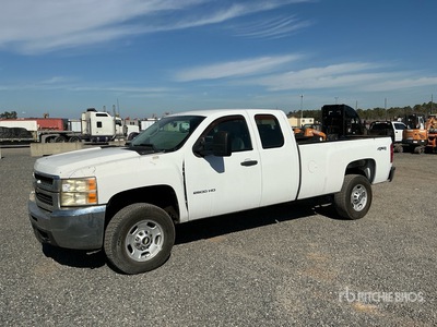 2012 Chevrolet Silverado 2500HD 4x4 Extended Cab Pickup