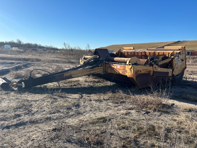 Miskin D-26 6 Tire Hydraulic Pull Scraper