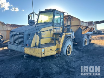 2015 Komatsu HM400-5 Tombereau  (Inoperable)