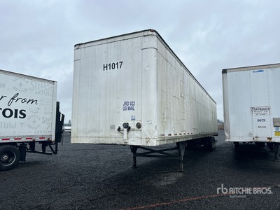 1997 Strick 53 ft Sliding T/A Van Trailer