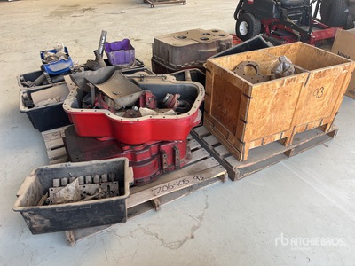 Case IH Quantity of Various Parts and Housings - Fits case 9380