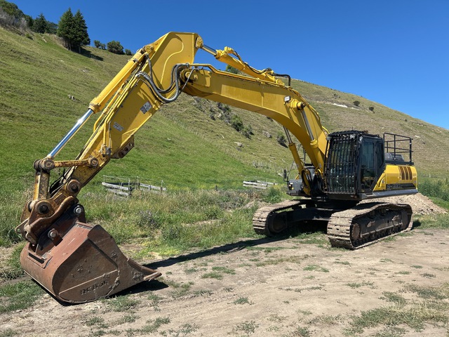 2016 Sumitomo SH330LC-6 Tracked Excavator