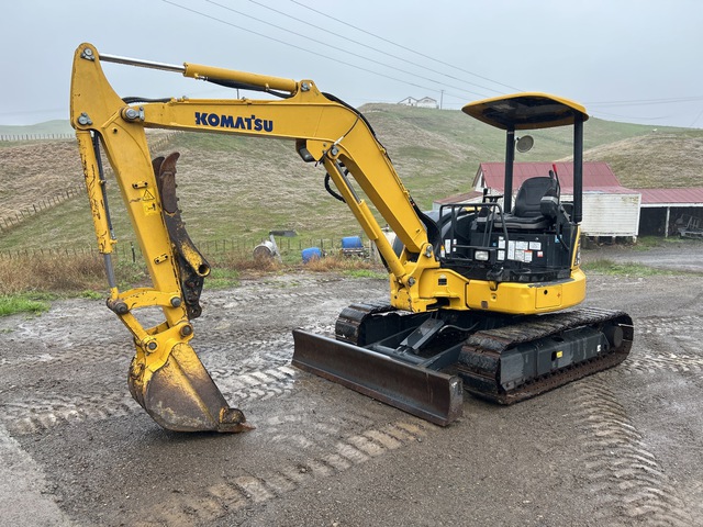 2015 Komatsu PC40MR-3 Mini Excavator