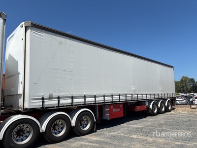 2012 Vawdrey Tri/A Curtain Side Trailer