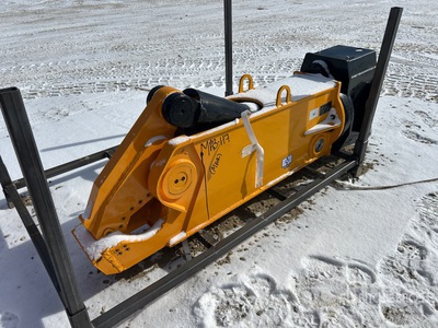 2026 GIYI EBS46 46 in Excavator Eagle Beak Shear (Unused)