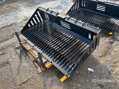 2026 GIYI GY-RB66 66 in Skeleton Skid Steer Bucket (Unused)